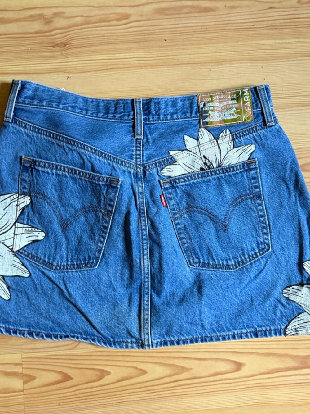 Farm Rio Lev Denim Mini  Skirt Size 31 - Picture 7 of 16